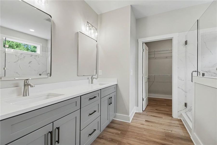 Furnished interior view inside a new home in , Clermont (Image 10). Furnished interior view inside a new home in , Clermont (Image 10).