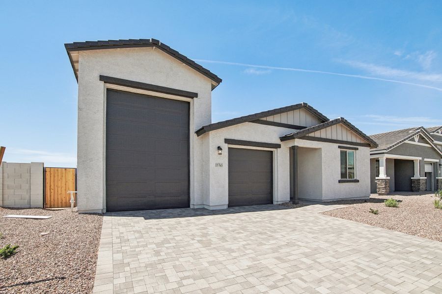 Front exterior of a home in the Tobiano at Wales Ranch community, located in San Tan Valley, AZ (Image 10). Front exterior of a home in the Tobiano at Wales Ranch community, located in San Tan Valley, AZ (Image 10).