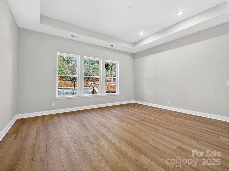 Spacious, unfurnished interior of a new home in Whitley Preserve – Enclave Collection, Mint Hill (Image 26).