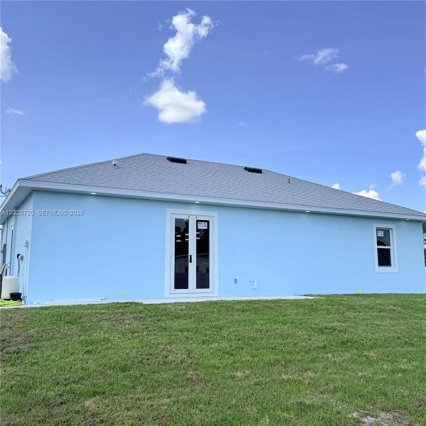 Exterior details and patio area of a home in , Lehigh Acres (Image 19).