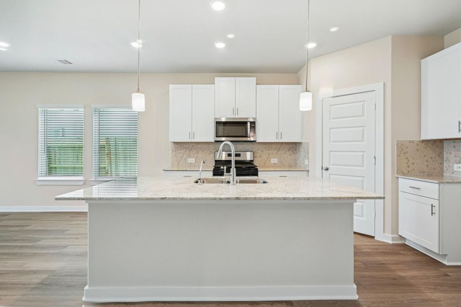 Photo is not of the actual home, but is an inspirational photo of builder’s model home and may depict options, furnishings, and/or decorator features that are not included Photo is not of the actual home, but is an inspirational photo of builder’s model home and may depict options, furnishings, and/or decorator features that are not included