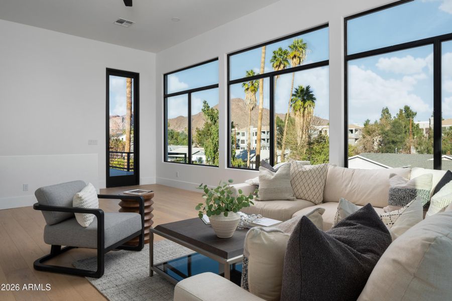 Secondary living room