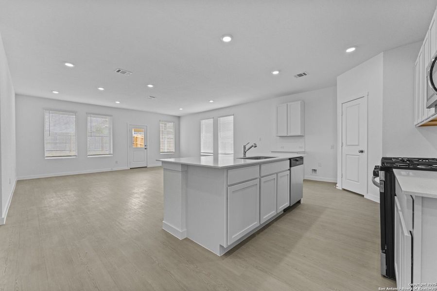 Furnished interior view inside a new home in Hidden Trails: Coastline Collection, Bulverde (Image 4). Furnished interior view inside a new home in Hidden Trails: Coastline Collection, Bulverde (Image 4).