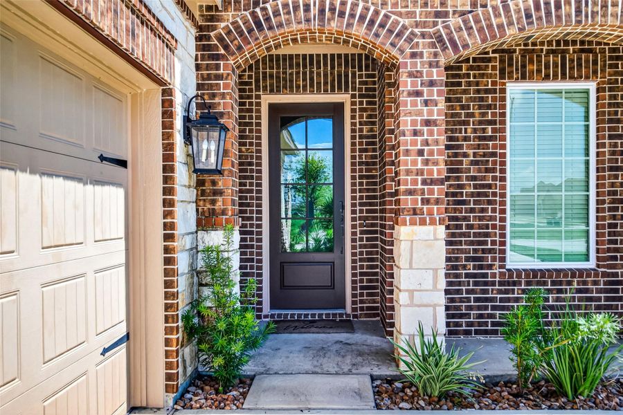 Furnished interior view inside a new home in Sierra Vista, Iowa Colony (Image 3). Furnished interior view inside a new home in Sierra Vista, Iowa Colony (Image 3).