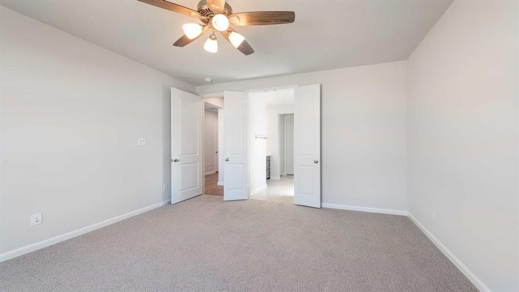 Spacious, unfurnished interior of a new home in Avondale 40', Rockwall (Image 16).