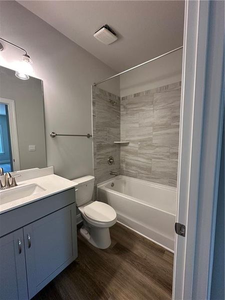 Furnished interior view inside a new home in , Villa Rica (Image 5).