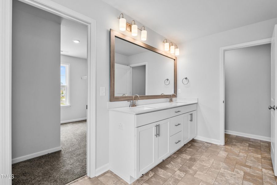 31-Ashley 2102 Channel-31