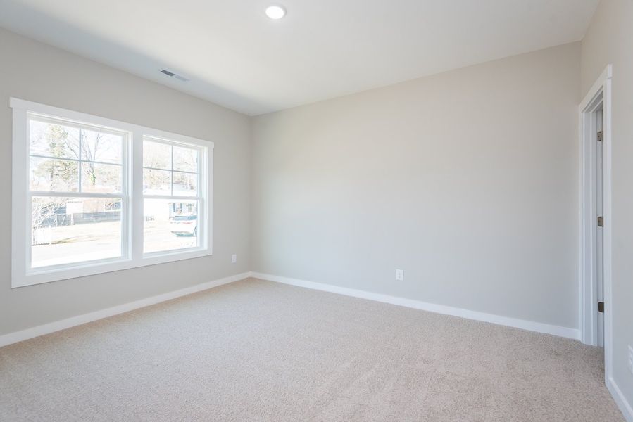 Representative unfurnished interior of a home built from the Camden A by Foundation Home Builders LLC in Pinnix Loop, Burlington (Image 17).