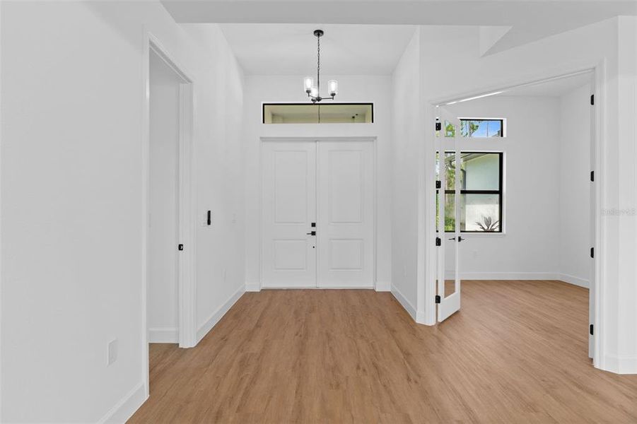 Spacious, unfurnished interior of a new home in , North Port (Image 23). Spacious, unfurnished interior of a new home in , North Port (Image 23).