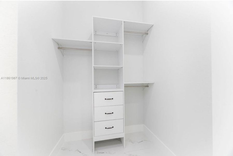 Image 33 of a home in . Image 33 of a home in .