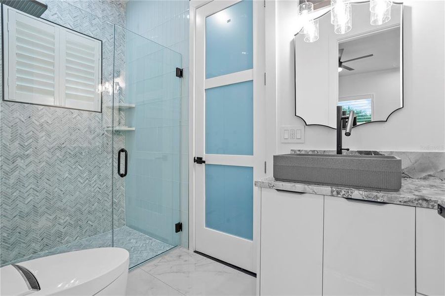 Furnished interior view inside a new home in , Eustis (Image 14).
