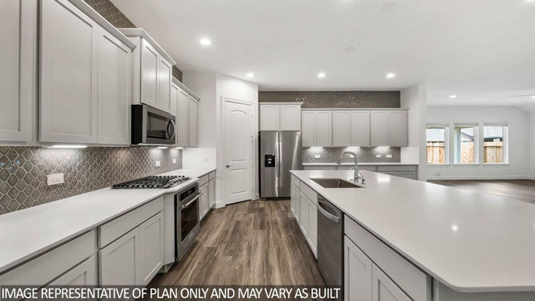 Furnished interior view inside a new home in Silverthorne, Conroe (Image 14). Furnished interior view inside a new home in Silverthorne, Conroe (Image 14).