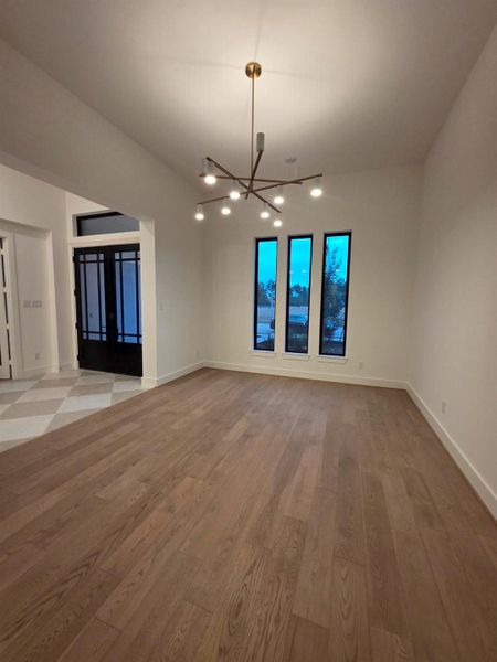 Formal dinning room. Formal dinning room.