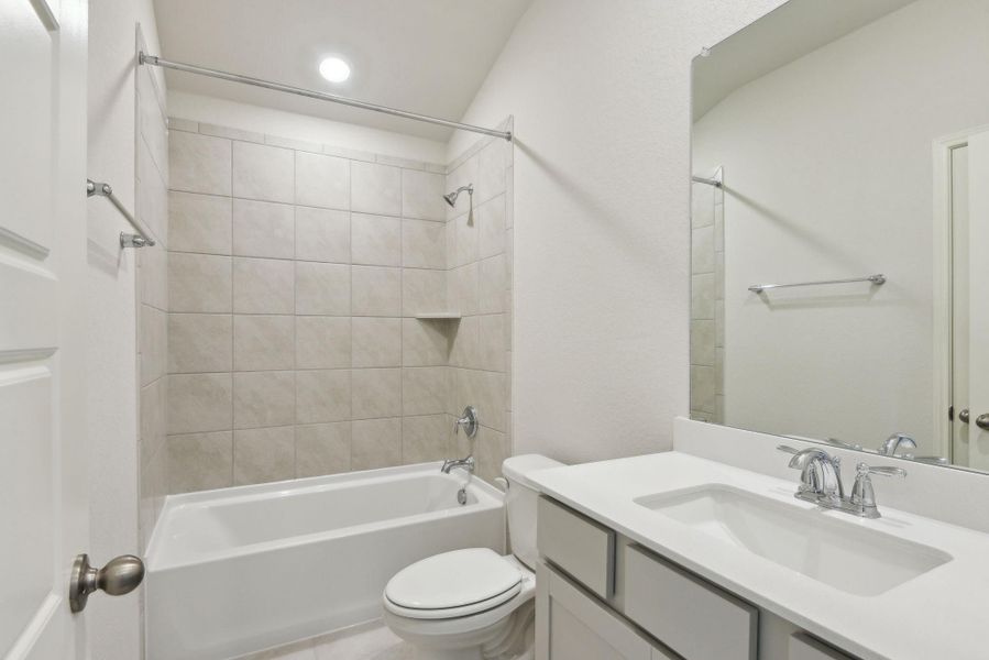 Photo is not of the actual home but is an inspirational photo of builder’s model home and may depict options, furnishings, and/or decorator features that are not included. Photo is not of the actual home but is an inspirational photo of builder’s model home and may depict options, furnishings, and/or decorator features that are not included.