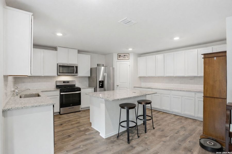 Furnished interior view inside a new home in Copper Canyon, Bulverde (Image 12).