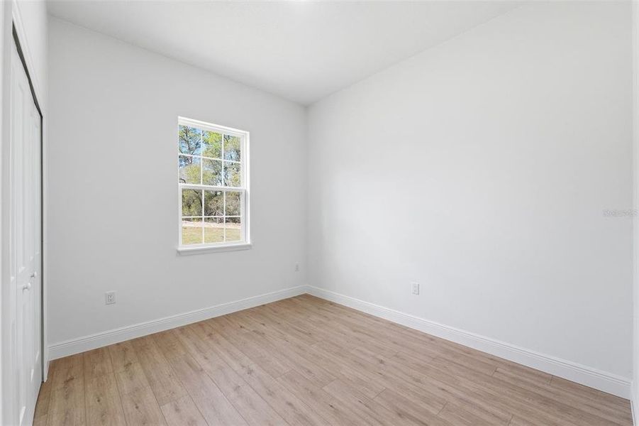 Spacious, unfurnished interior of a new home in , Ocala (Image 30).