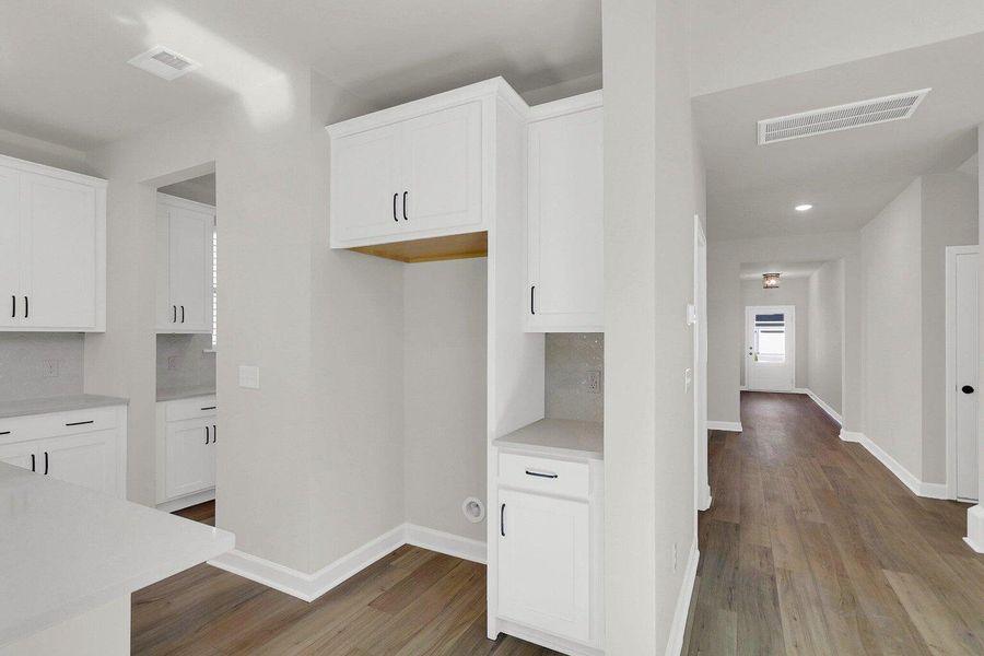 Spacious, unfurnished interior of a new home in Tea Farm: Presidents Series, Ravenel (Image 38).