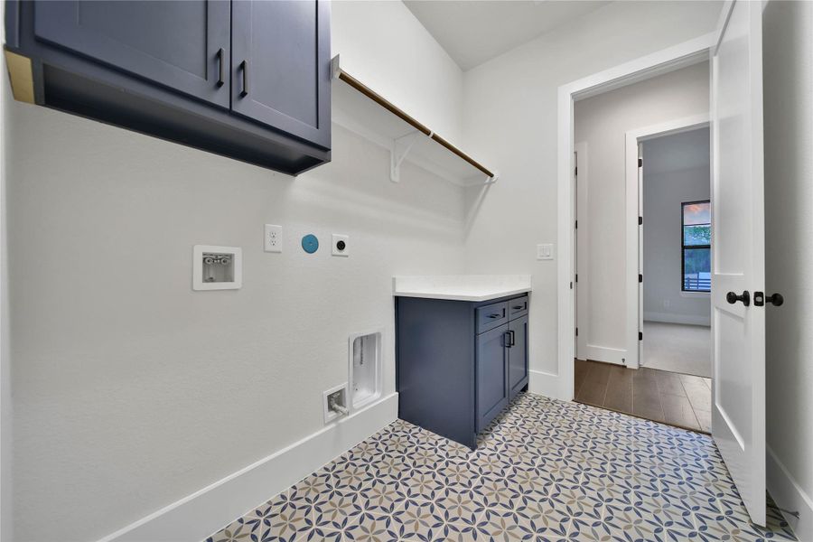 Furnished interior view inside a new home in High Meadow Estates, New Waverly (Image 16).