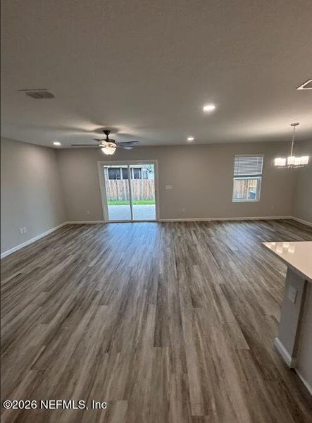 Spacious, unfurnished interior of a new home in , Jacksonville (Image 19).