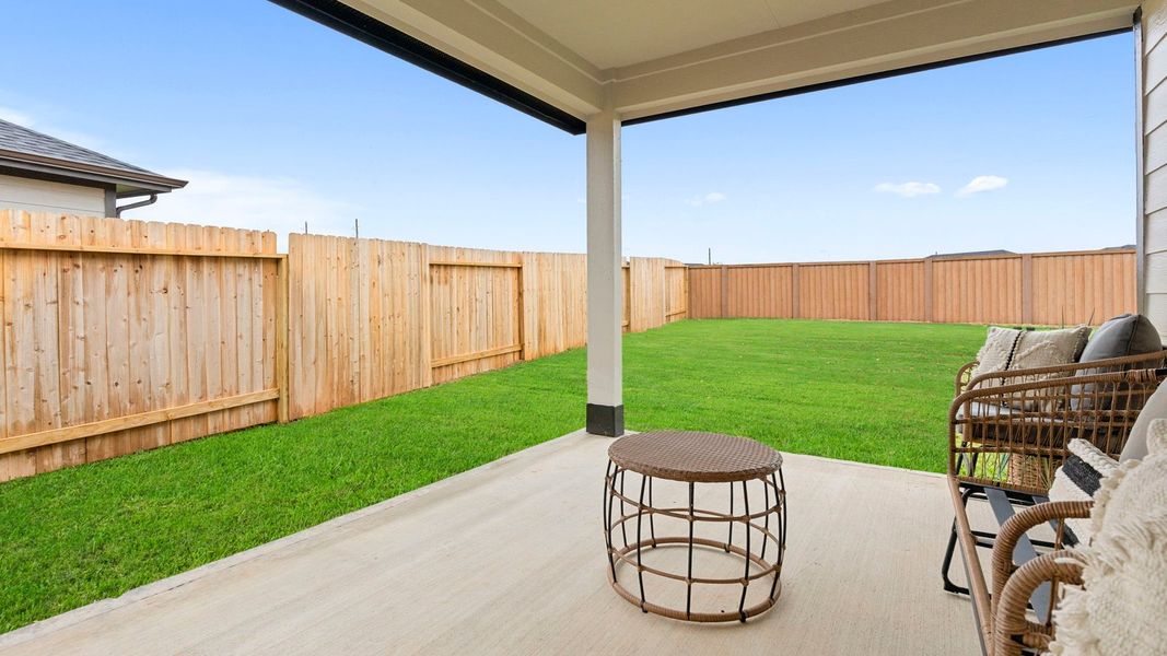 Representative exterior details of a home built from the Lakeway by D.R. Horton in Tamarron, Brookshire (Image 4). Representative exterior details of a home built from the Lakeway by D.R. Horton in Tamarron, Brookshire (Image 4).