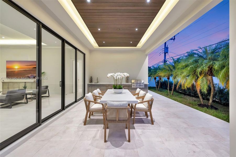 Covered Veranda & Summer Kitchen