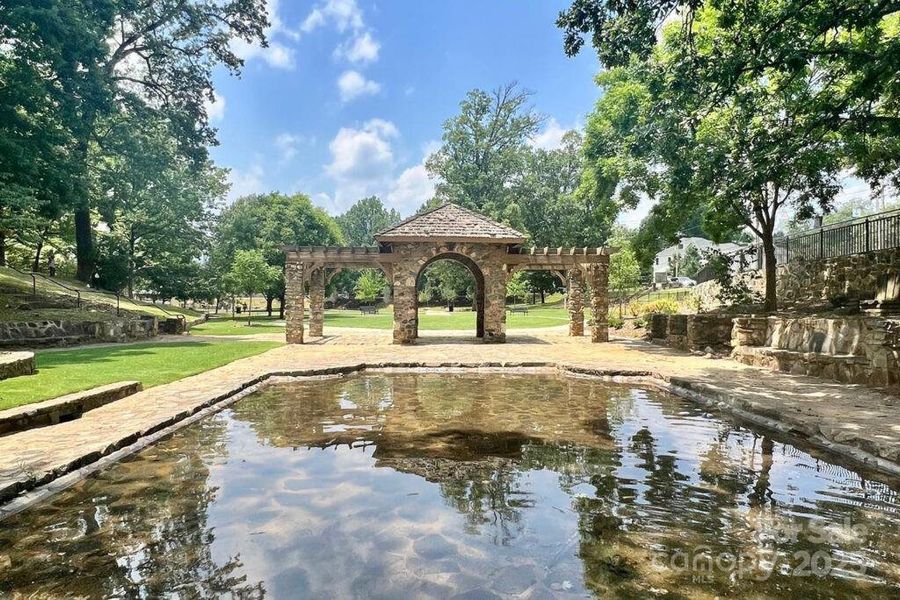 Steps from Independence Park! Enjoy tree-lined walking trails and open green space just a short walk away!