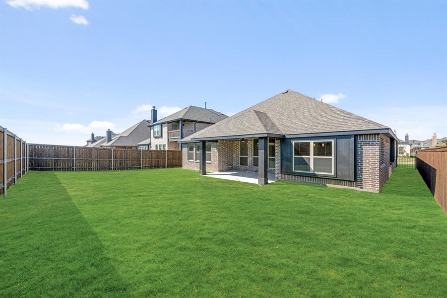 Exterior details and patio area of a home in Silo Mills Classic 60, Joshua (Image 16). Exterior details and patio area of a home in Silo Mills Classic 60, Joshua (Image 16).