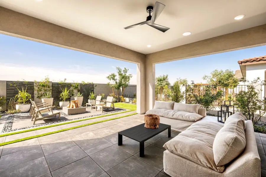 Representative exterior details of a home built from the Violet Plan 5008 by Tri Pointe Homes in Soleo, San Tan Valley (Image 3). Representative exterior details of a home built from the Violet Plan 5008 by Tri Pointe Homes in Soleo, San Tan Valley (Image 3).