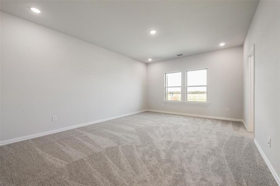 Spacious, unfurnished interior of a new home in Arbors at Legacy Hills, Celina (Image 21).