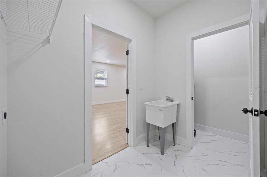 Image 42 of a home in .