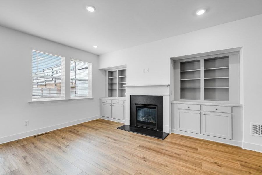 Spacious, unfurnished interior of a new home in Towns at Creekside, Doraville (Image 12).