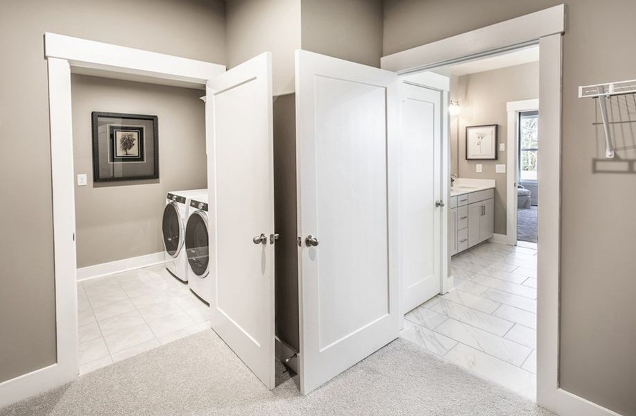 Driftwood Laundry Room
