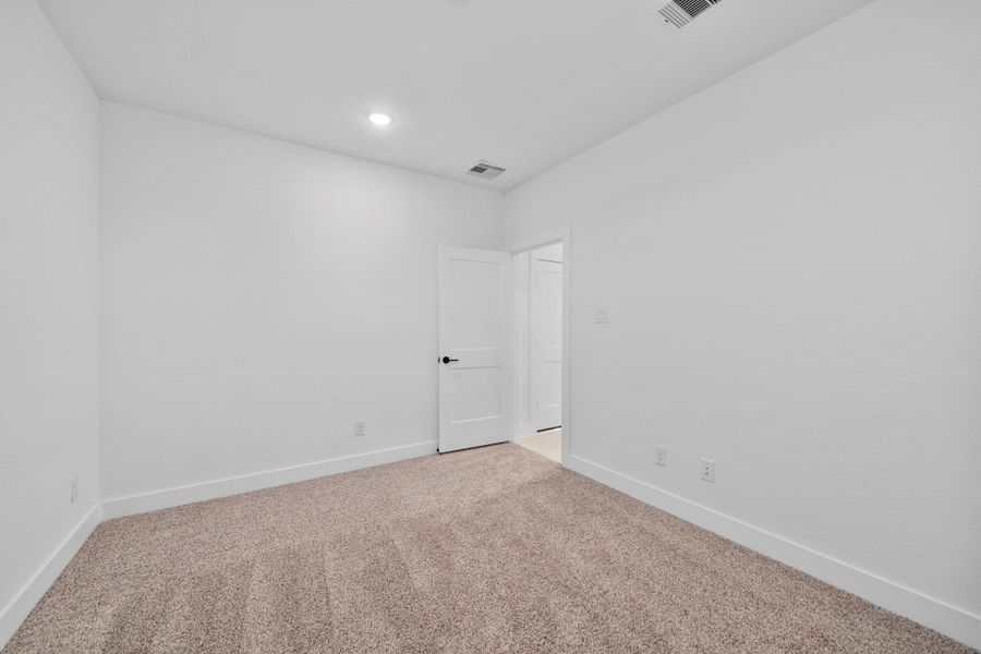 Spacious, unfurnished interior of a new home in Elyson 60's, Katy (Image 18). Spacious, unfurnished interior of a new home in Elyson 60's, Katy (Image 18).