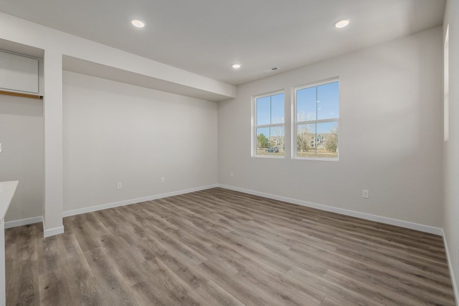 Spacious, unfurnished interior of a new home in Arras Park, Thornton (Image 14).