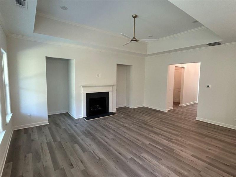 Spacious, unfurnished interior of a new home in Cooks Farm, Woodstock (Image 6).