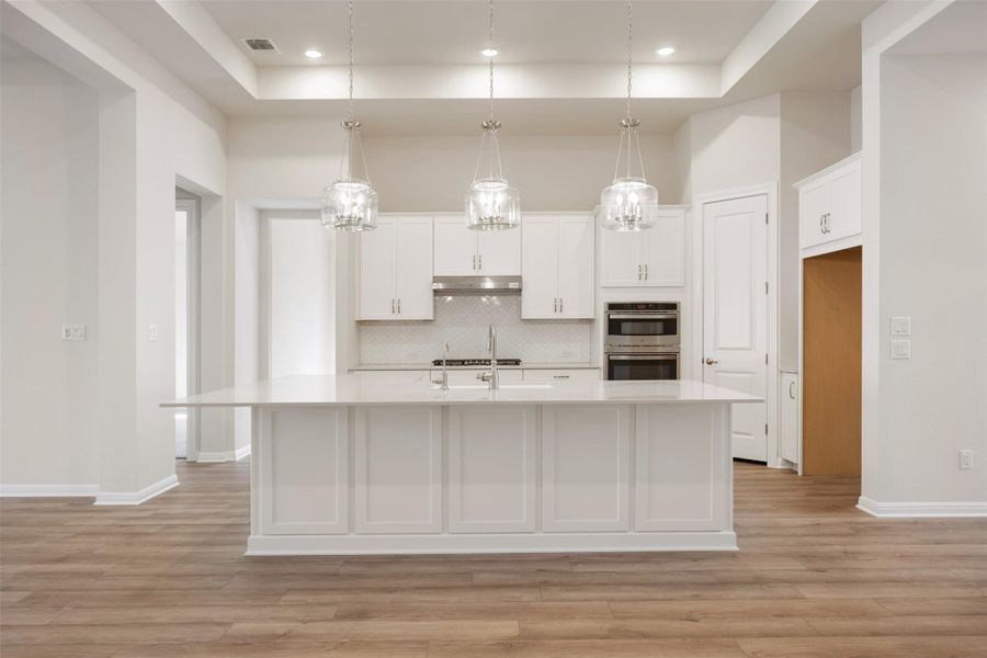 Representative images and renderings are for illustrative purposes. Actual structural options and design finishes of home may vary. Representative images and renderings are for illustrative purposes. Actual structural options and design finishes of home may vary.