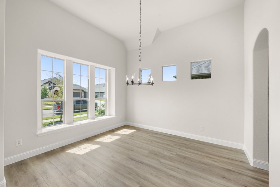 Spacious, unfurnished interior of a new home in Silo Mills, Joshua (Image 15).