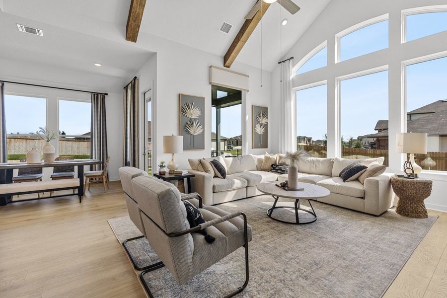 Furnished interior view inside a new home in Berry Creek Highlands, Georgetown (Image 11).