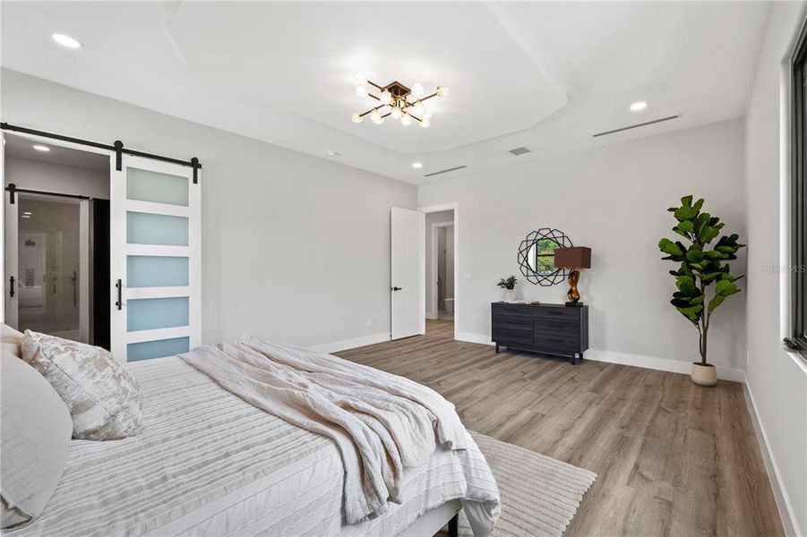 Furnished interior view inside a new home in , Tampa (Image 41).