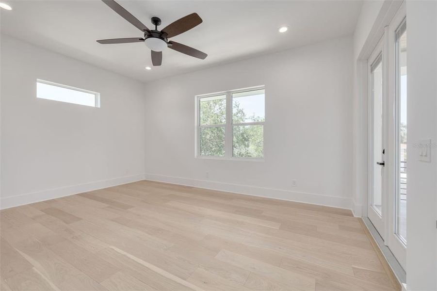 Spacious, unfurnished interior of a new home in , Gulfport (Image 61). Spacious, unfurnished interior of a new home in , Gulfport (Image 61).