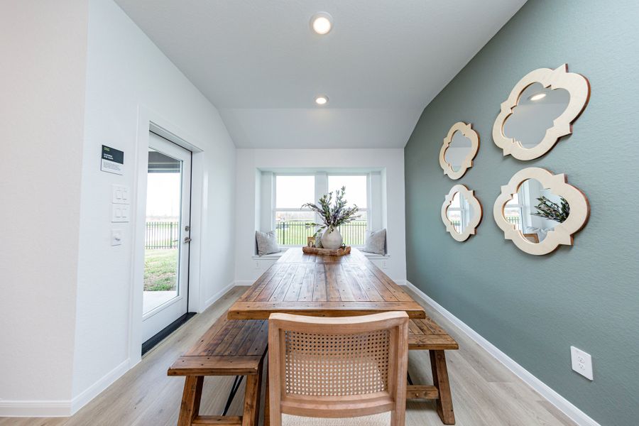 Representative furnished interior of a home built from the Teton by Beazer Homes in Laurel Landing, Alvin (Image 7). Representative furnished interior of a home built from the Teton by Beazer Homes in Laurel Landing, Alvin (Image 7).