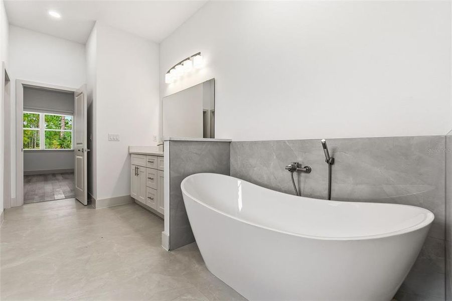 Furnished interior view inside a new home in , Punta Gorda (Image 7).