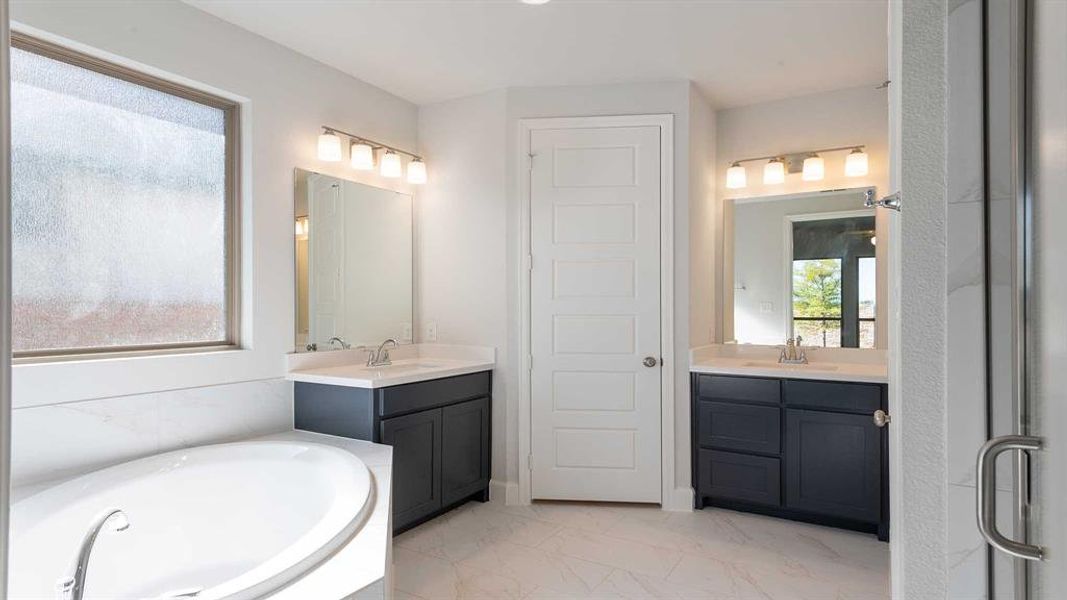 Furnished interior view inside a new home in Trinity Falls 45', McKinney (Image 8). Furnished interior view inside a new home in Trinity Falls 45', McKinney (Image 8).