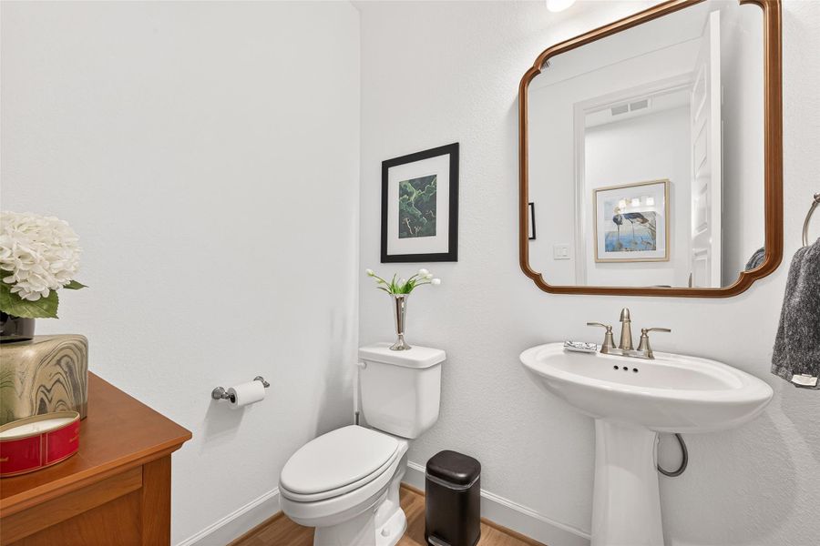 Furnished interior view inside a new home in Candela, Richmond (Image 30).