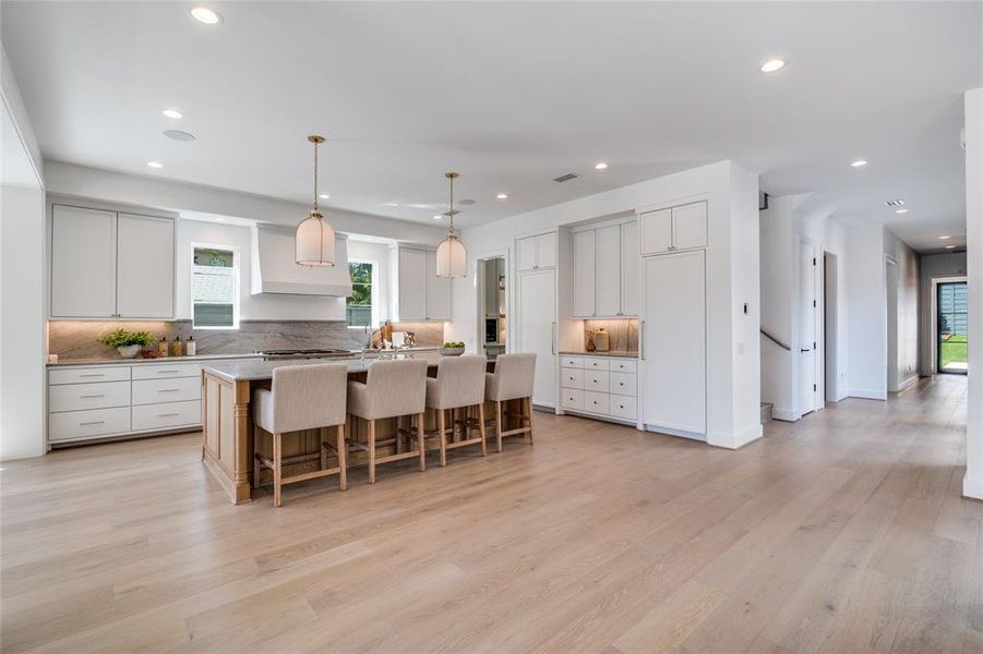 Furnished interior view inside a new home in , Dallas (Image 12).