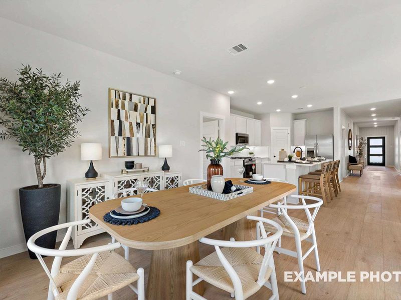 Representative furnished interior of a home built from the The Everett C, 3-Car Garage by Davidson Homes LLC in River Ranch Meadows, Dayton (Image 13). Representative furnished interior of a home built from the The Everett C, 3-Car Garage by Davidson Homes LLC in River Ranch Meadows, Dayton (Image 13).
