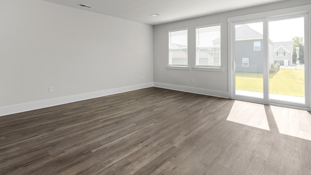 Spacious, unfurnished interior of a new home in Surfside Landing, Hubert (Image 17).