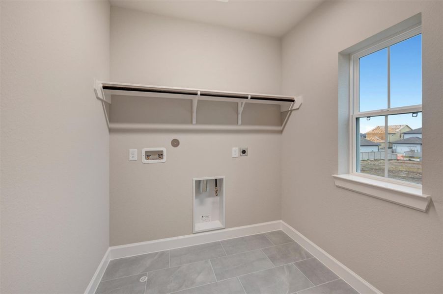 Spacious, unfurnished interior of a new home in Pomona 40' Homesites, Manvel (Image 26). Spacious, unfurnished interior of a new home in Pomona 40' Homesites, Manvel (Image 26).