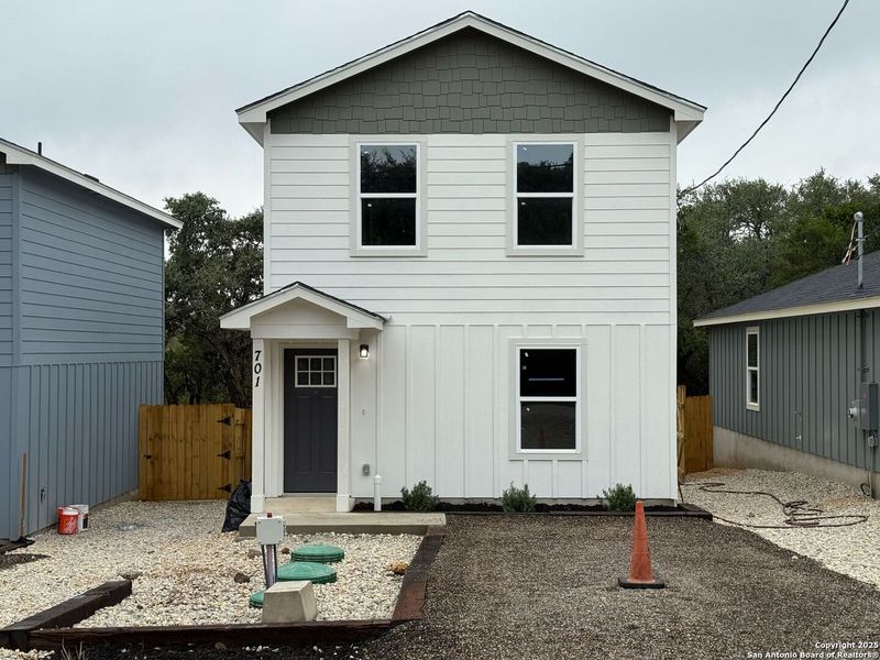 Image 14 of a home in . Image 14 of a home in .