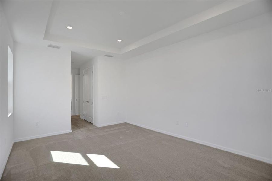 Spacious, unfurnished interior of a new home in Waterlin, St. Cloud (Image 37). Spacious, unfurnished interior of a new home in Waterlin, St. Cloud (Image 37).